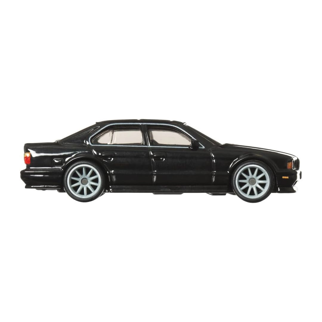 Hot Wheels HKD28 Fast and Furious BMW M5 Vehicle Toy