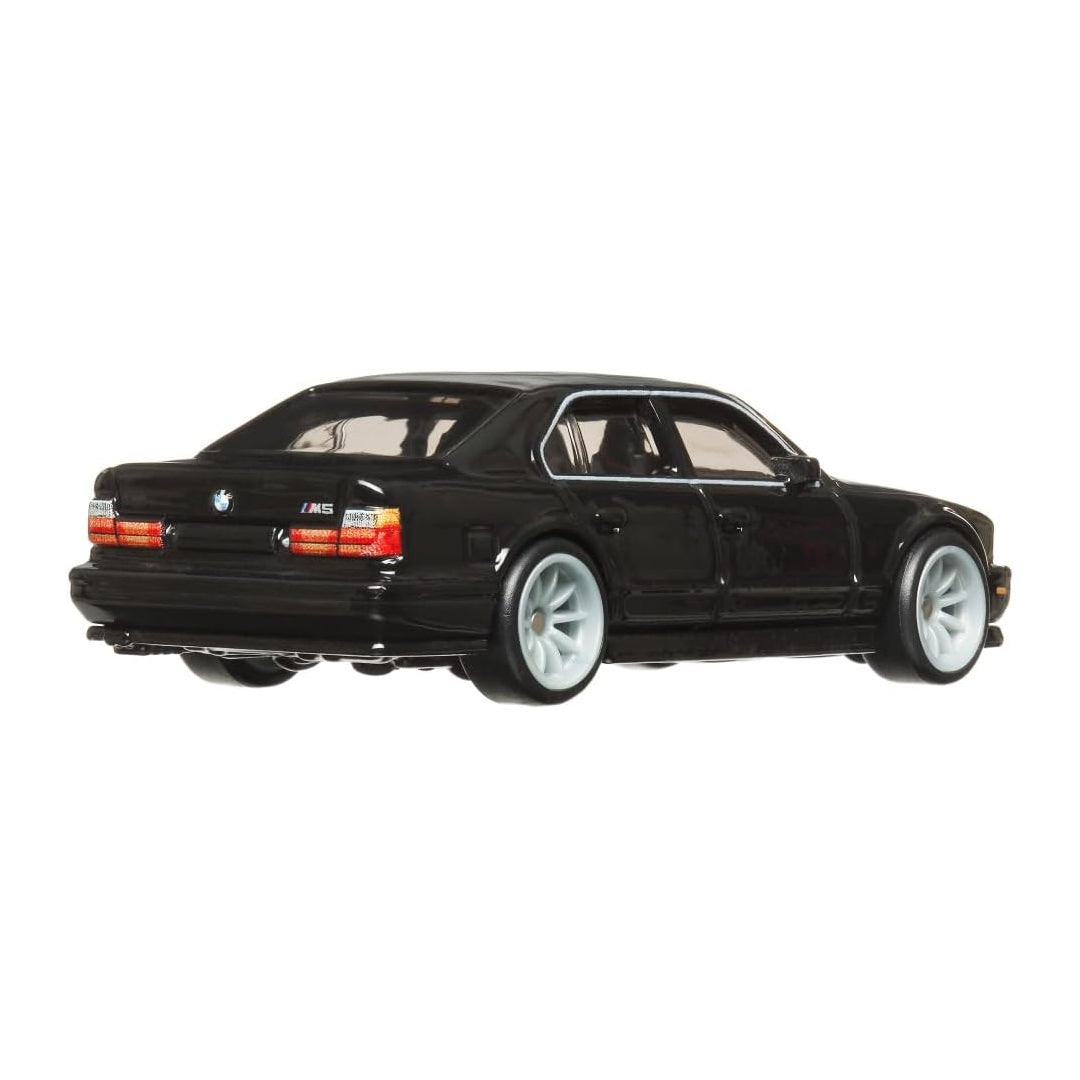 Hot Wheels HKD28 Fast and Furious BMW M5 Vehicle Toy